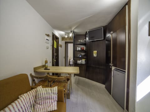 Apartment | Living room