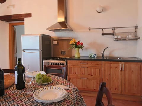 House | Private kitchen | Highchair