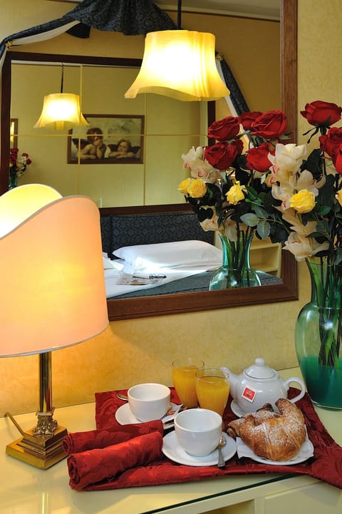 Minibar, in-room safe, desk, soundproofing