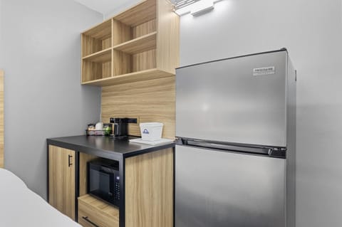 Premium bedding, down comforters, pillowtop beds, desk