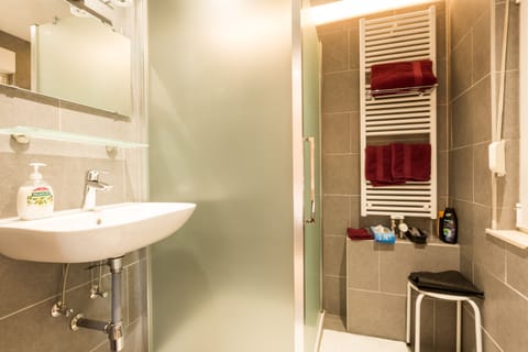 Designer toiletries, towels