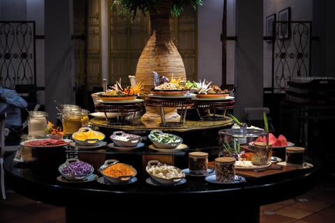 Daily buffet breakfast for a fee