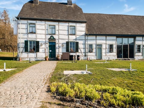 House | Exterior