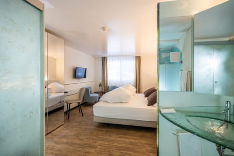 Standard Double Room | Hypo-allergenic bedding, in-room safe, individually furnished, desk