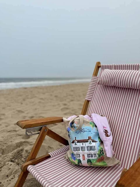Beach nearby, sun loungers, beach umbrellas, beach towels