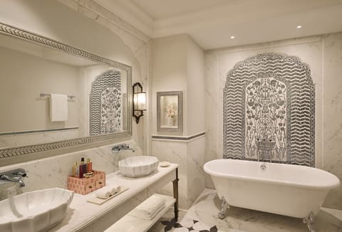 Free toiletries, hair dryer, bathrobes, slippers