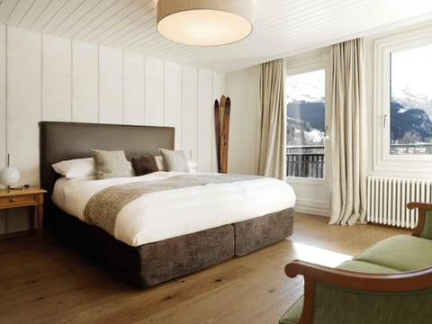 Minibar, in-room safe, individually decorated, individually furnished