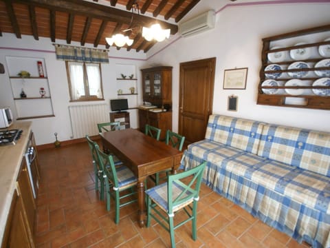 House | Private kitchen | Highchair