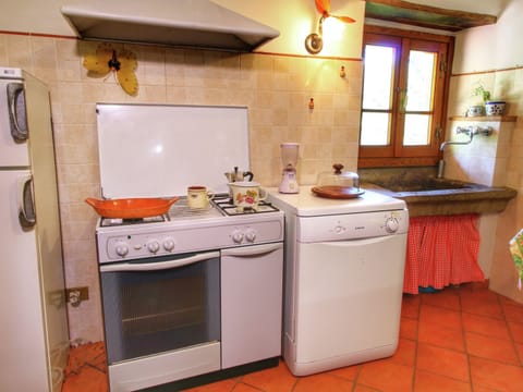 House | Private kitchen | Highchair