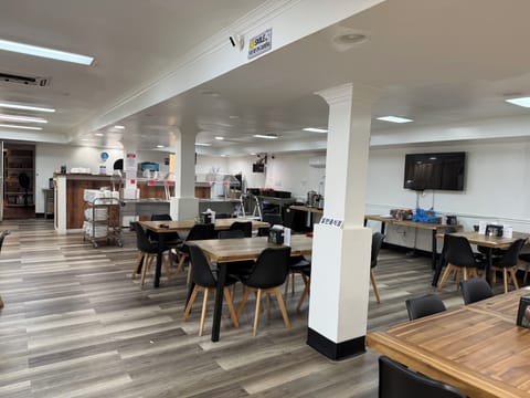 Breakfast, lunch, dinner served; Mexican cuisine 