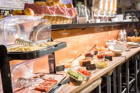 Daily buffet breakfast (EUR 12.00 per person)
