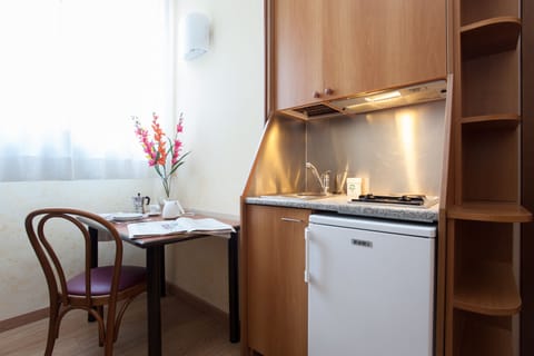Private kitchenette
