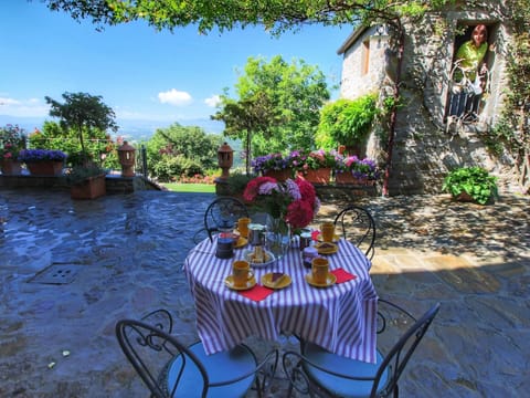 House | Dining