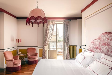 Deluxe Room | Frette Italian sheets, premium bedding, down comforters