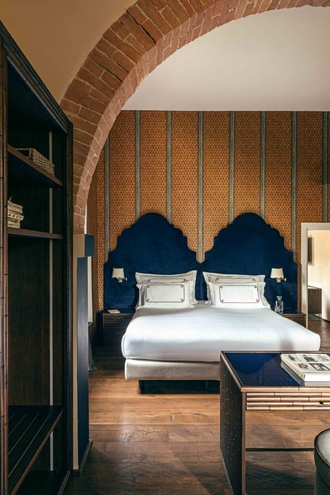 Suite, Terrace | Frette Italian sheets, premium bedding, down comforters