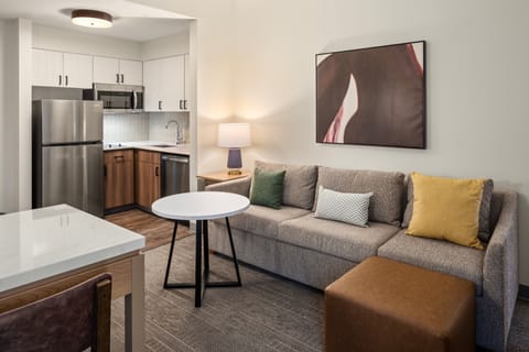 Suite, 2 Bedrooms | Premium bedding, in-room safe, desk, laptop workspace