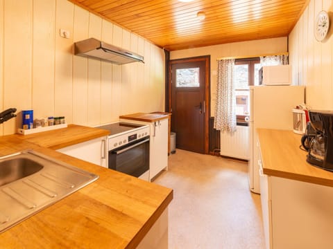 Chalet | Private kitchen | Highchair