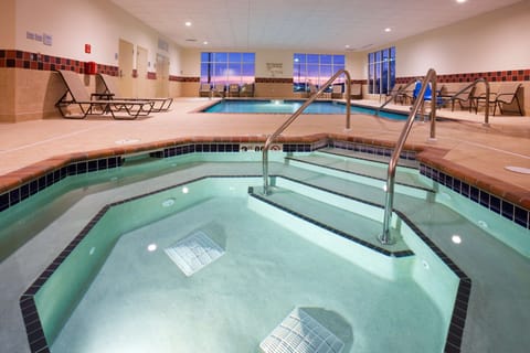 Indoor pool, sun loungers