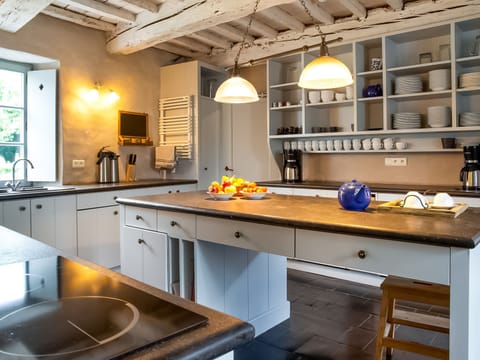 House | Private kitchen