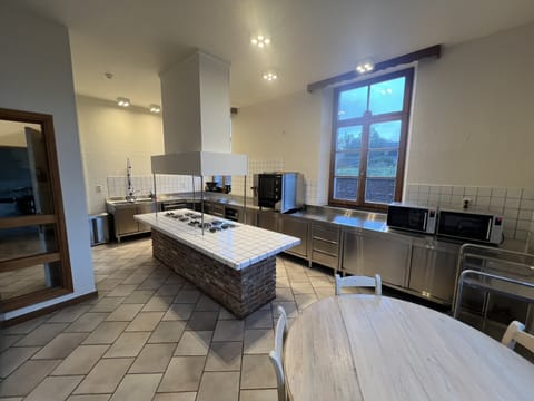 House | Private kitchen | Highchair