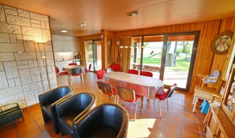 House | Dining