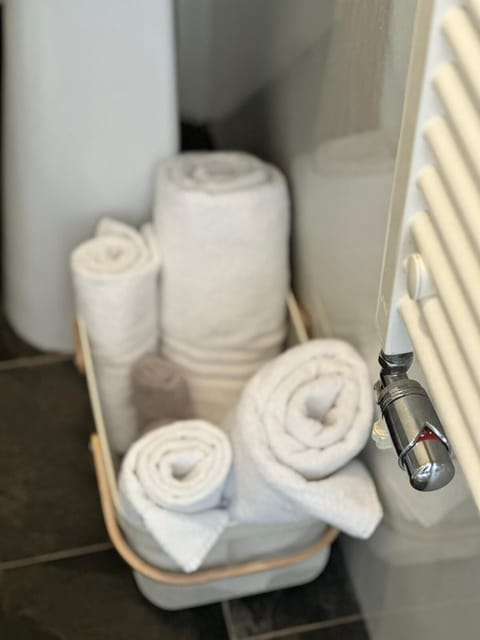 Standard Double Room, Ensuite (Room 4) | Bathroom | Bathrobes