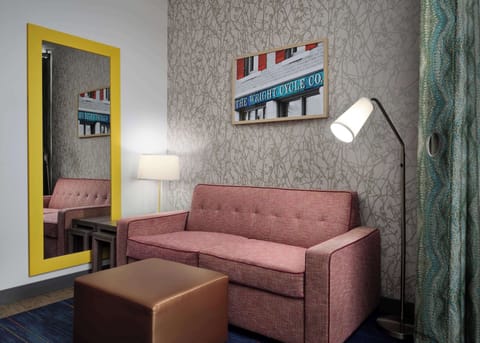 50-inch flat-screen TV with cable channels, TV, Netflix