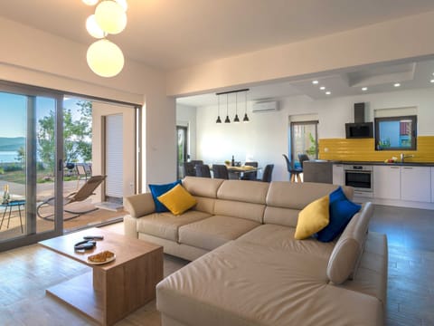 Villa | Living area | Fireplace