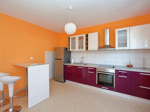 Apartment | Private kitchen | Highchair