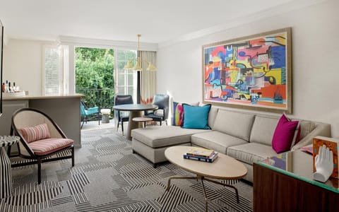 Premier King Suite with Balcony | Egyptian cotton sheets, premium bedding, pillowtop beds, in-room safe