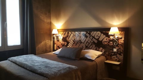 Classic Double Room, 1 Double Bed | Desk, blackout drapes, soundproofing, free WiFi