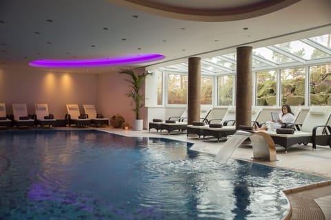 Exercise/lap pool