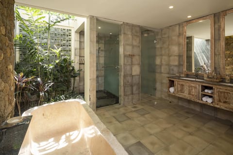 Two Bedrooms Private Pool Villa | Bathroom | Free toiletries, hair dryer, bathrobes, slippers