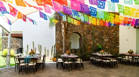 Breakfast, lunch, dinner served; Mexican cuisine 