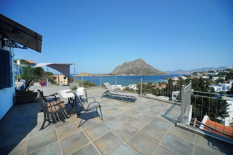 Family Apartment, 2 Bedrooms, Sea View | Terrace/patio