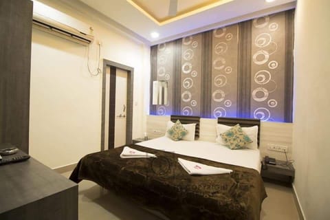 Standard Room | In-room safe, WiFi (free)