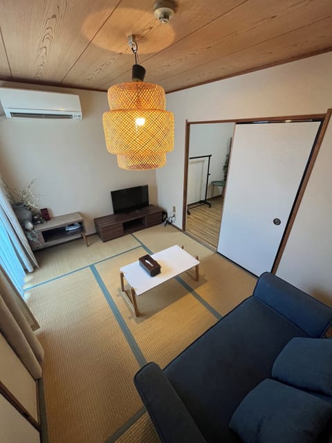 Apartment, 2 Bedrooms | 2 bedrooms, bed sheets