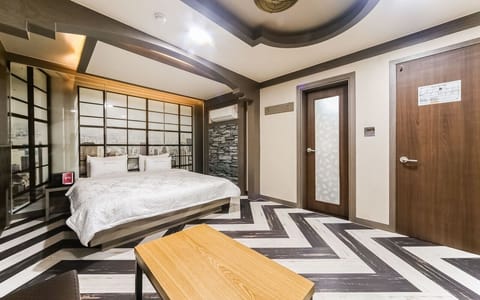 Deluxe Room | Free WiFi