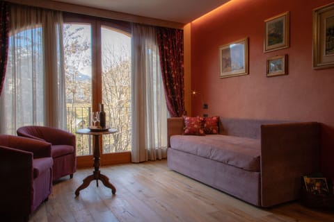 Junior Studio Suite | Individually decorated, individually furnished, soundproofing