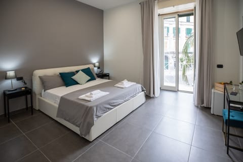 Deluxe Double Room (Castle View) | Memory foam beds, individually decorated, desk, free WiFi