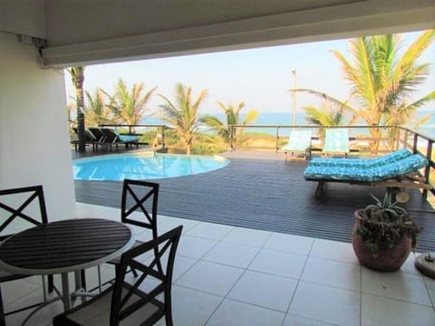 Superior King/Twin Room - Sea View | Terrace/patio