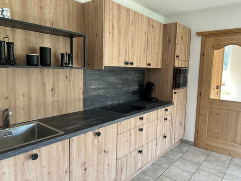 Apartment | Private kitchen | Fridge, microwave, oven, stovetop