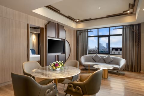 Privilege, Suite, 1 King Bed with Sofa bed | Living area | LED TV, fireplace