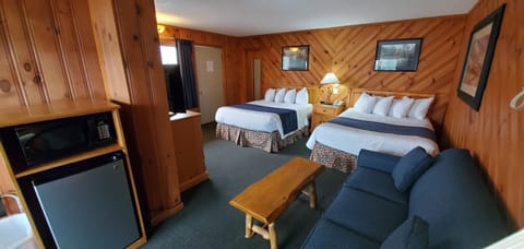 Premium Suite, 2 Queen Beds, Lakeside | View from room