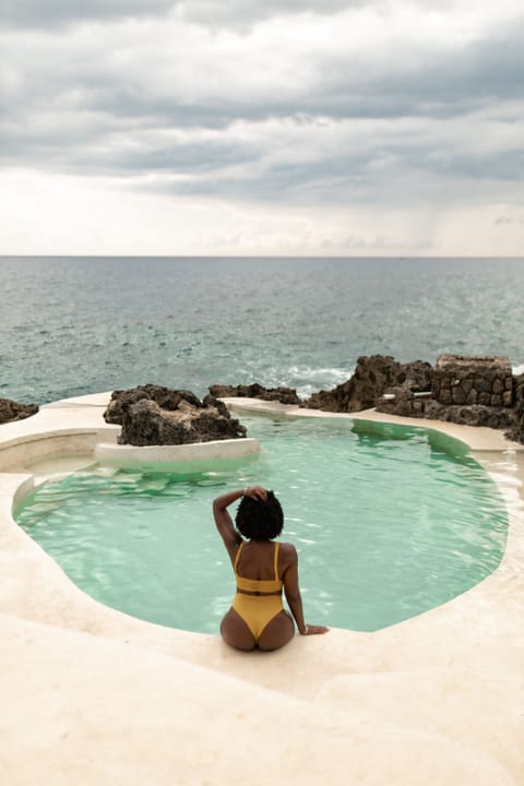 Outdoor pool, sun loungers