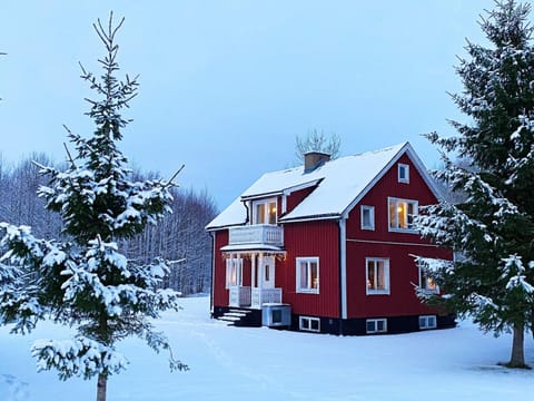 House | Exterior