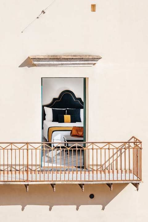 Family Suite | Egyptian cotton sheets, premium bedding, down comforters