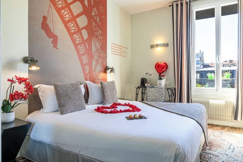 Superior Double Room | Premium bedding, in-room safe, desk, soundproofing