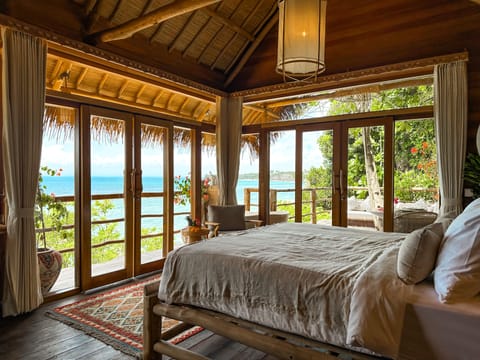 Honeymoon Room, 1 Bedroom, Sea View | Egyptian cotton sheets, premium bedding, in-room safe, desk