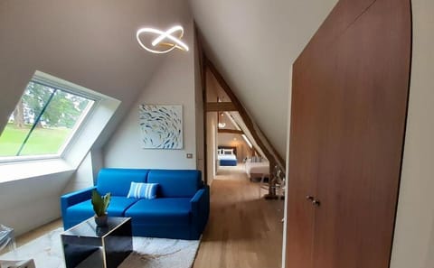 Comfort Suite, Park View | Premium bedding, minibar, in-room safe, individually furnished